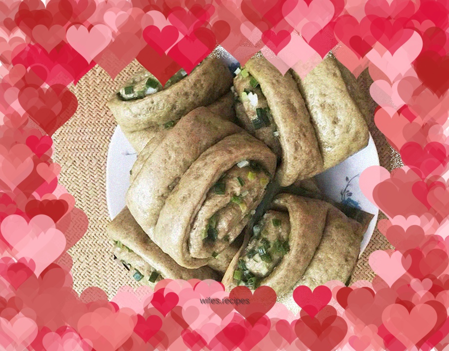 The tartary buckwheat flower rolls with rice dumpling leaves are fragrant