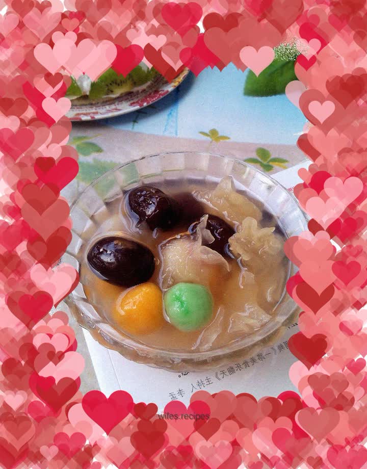 Red Date Balls and Tremella Soup