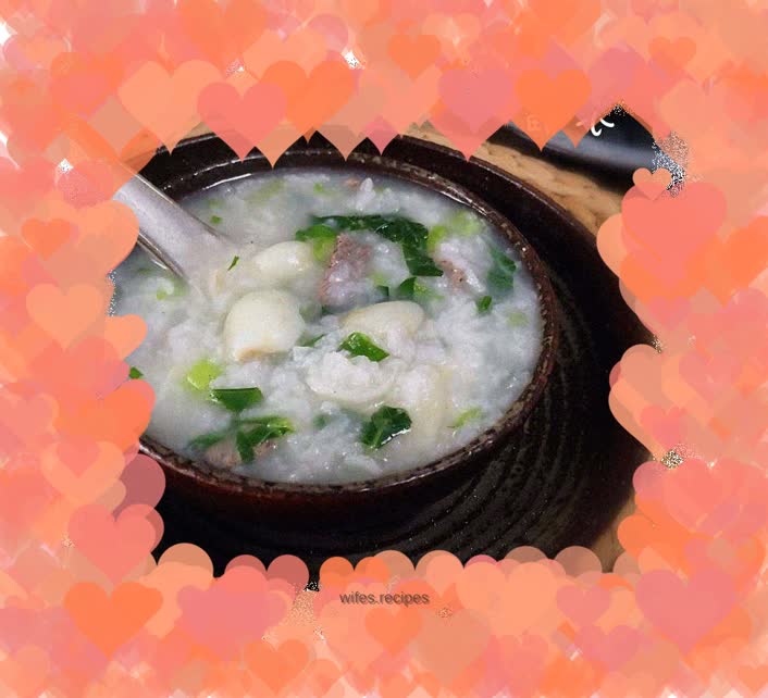 Fresh lily, green vegetables and lean meat porridge