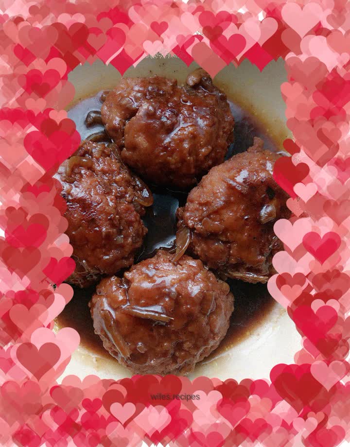 Northeast Lion Head (also known as Sixi Meatballs)