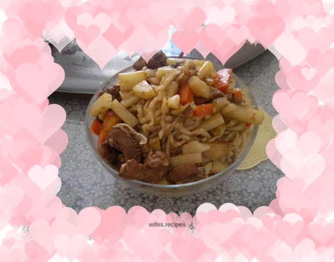 Braised Pork Ribs Noodles