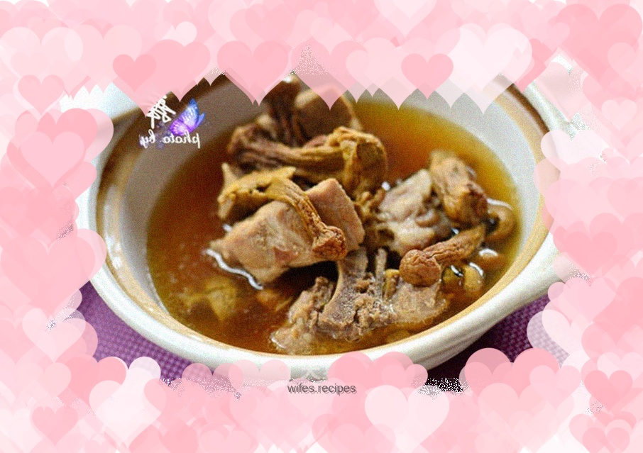 【Agaricus blazei braised pork ribs】