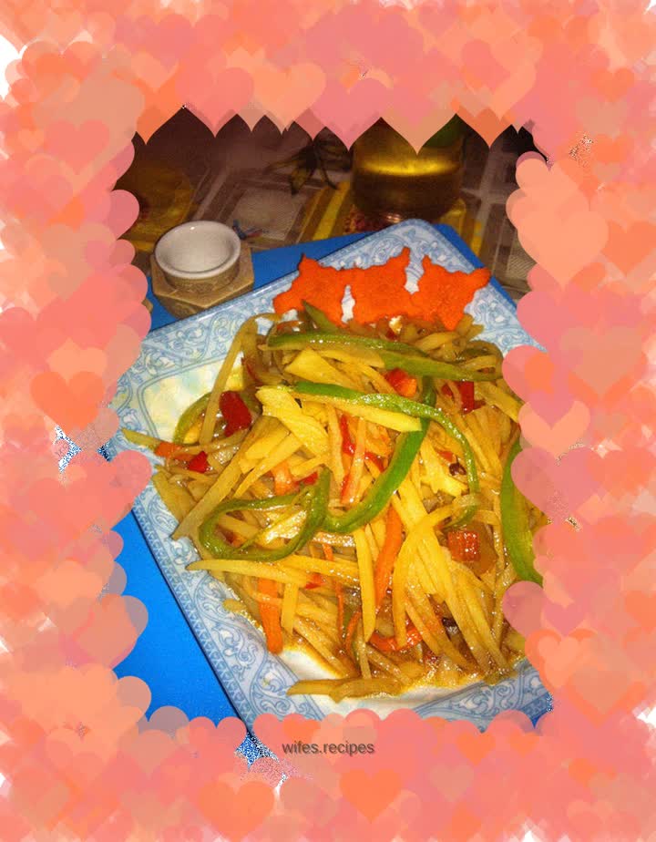 Chopped pepper and potato shreds