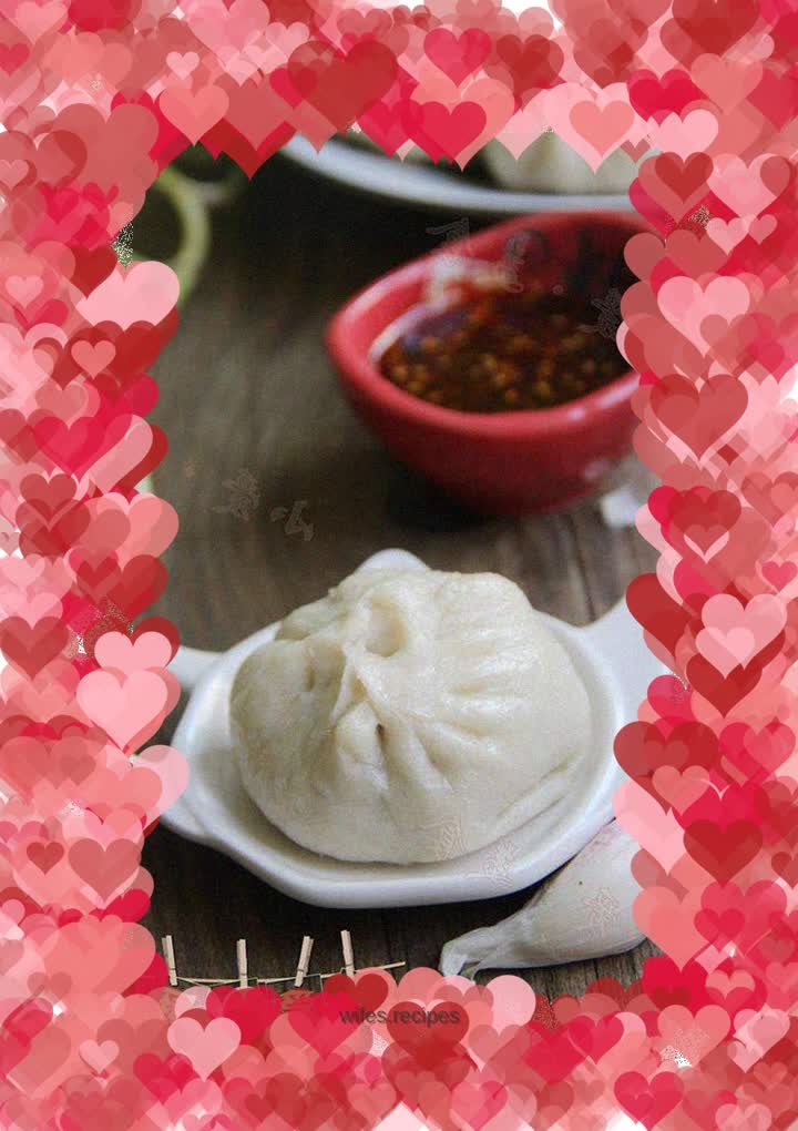 Pork and fennel buns