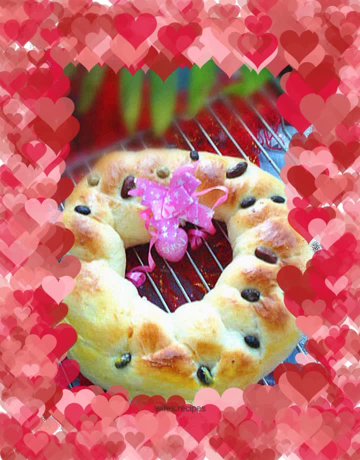 Christmas wreath bread