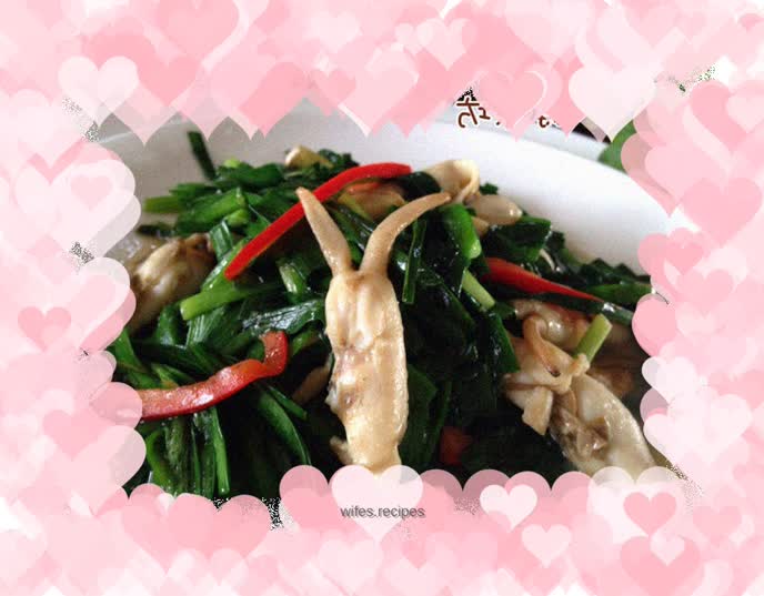 Taste of Spring ·【Stir-fried razor clam meat with leeks】