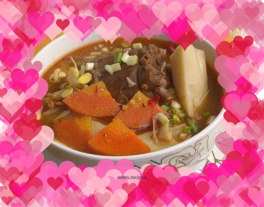 Oxtail vegetable soup