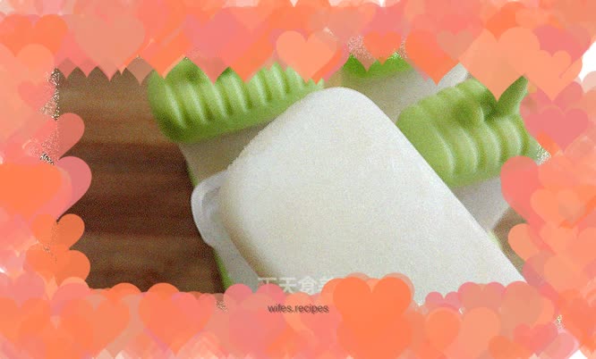 Banana milk popsicle