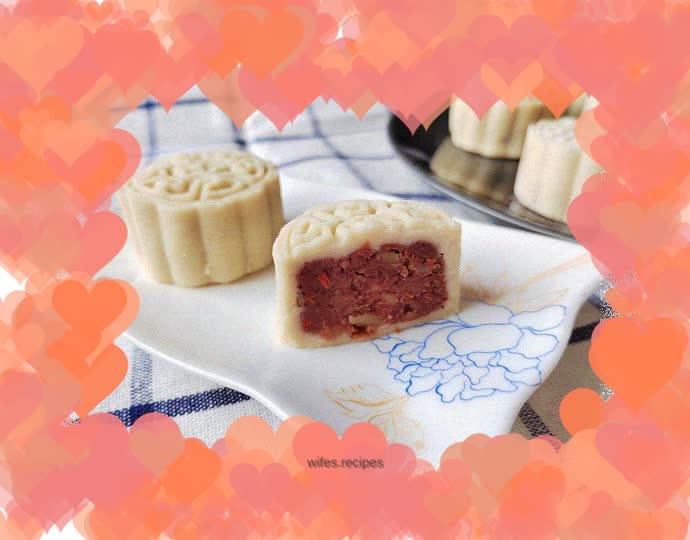 Date paste, bean paste and rice mooncake