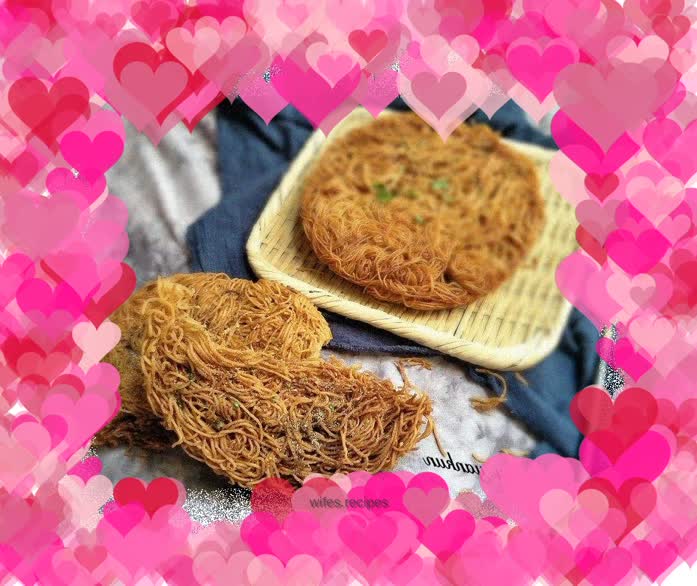 Family version of crispy noodles