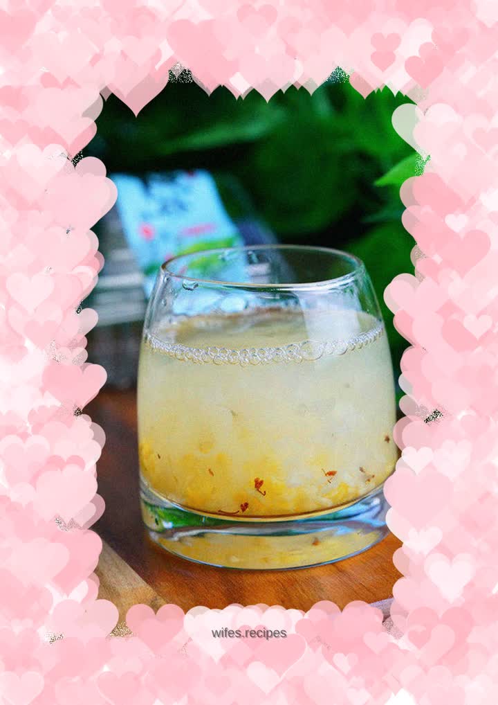 Mung bean and white fungus syrup