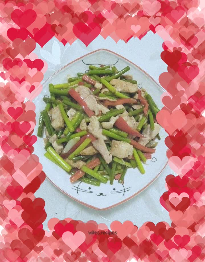 Fried fish with garlic moss