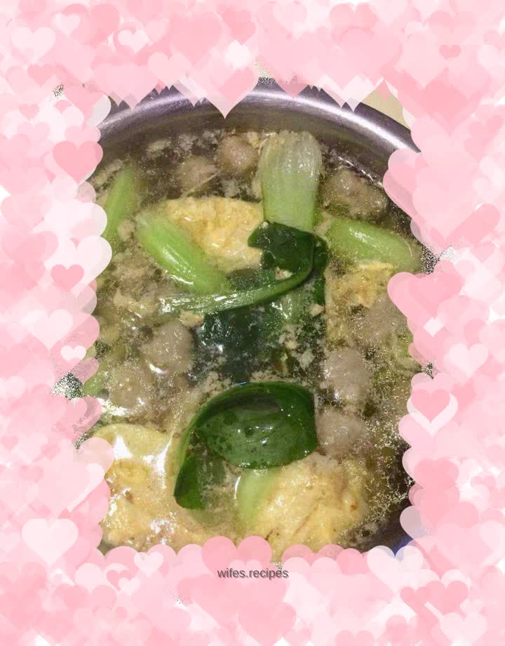 Vegetable and meatball soup