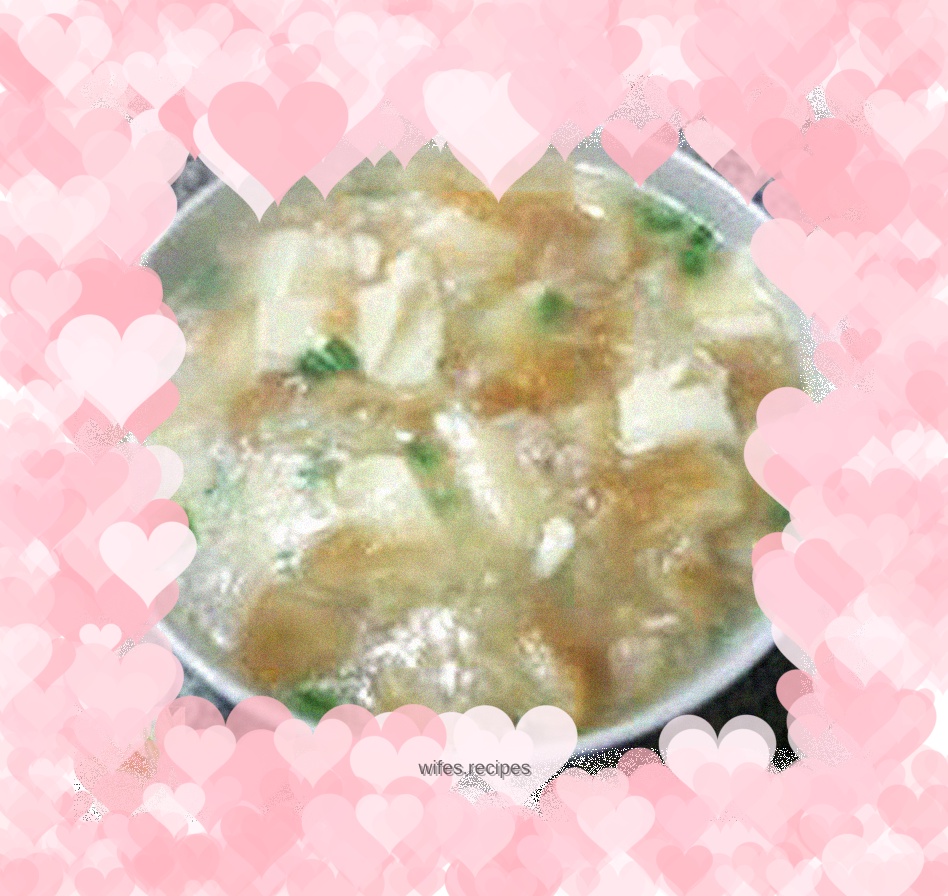 Lean meat fried dough sticks and tofu soup