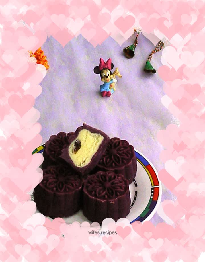 Momoyama Purple Sweet Potato Milky Cherry Mooncake