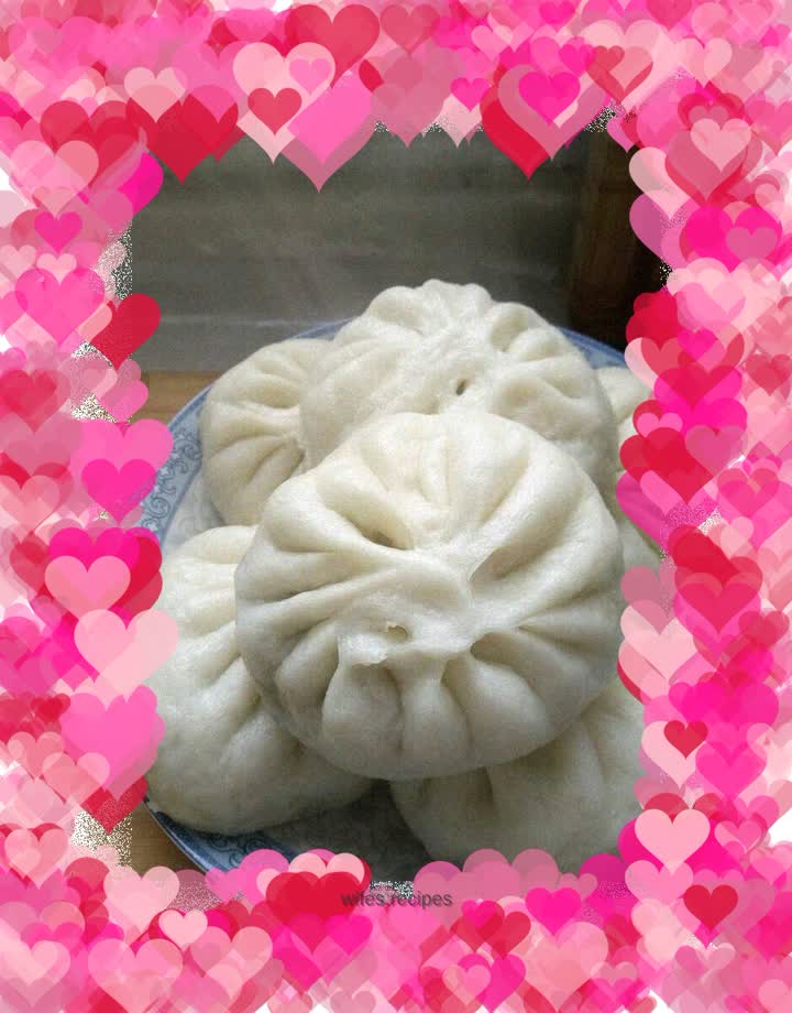 Choy sum and egg buns