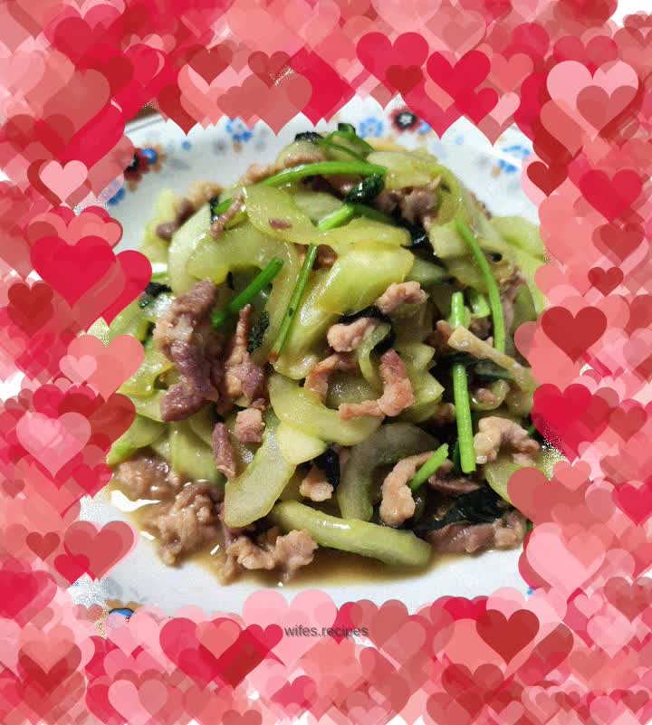 Stir-fried white melon with perilla shredded pork