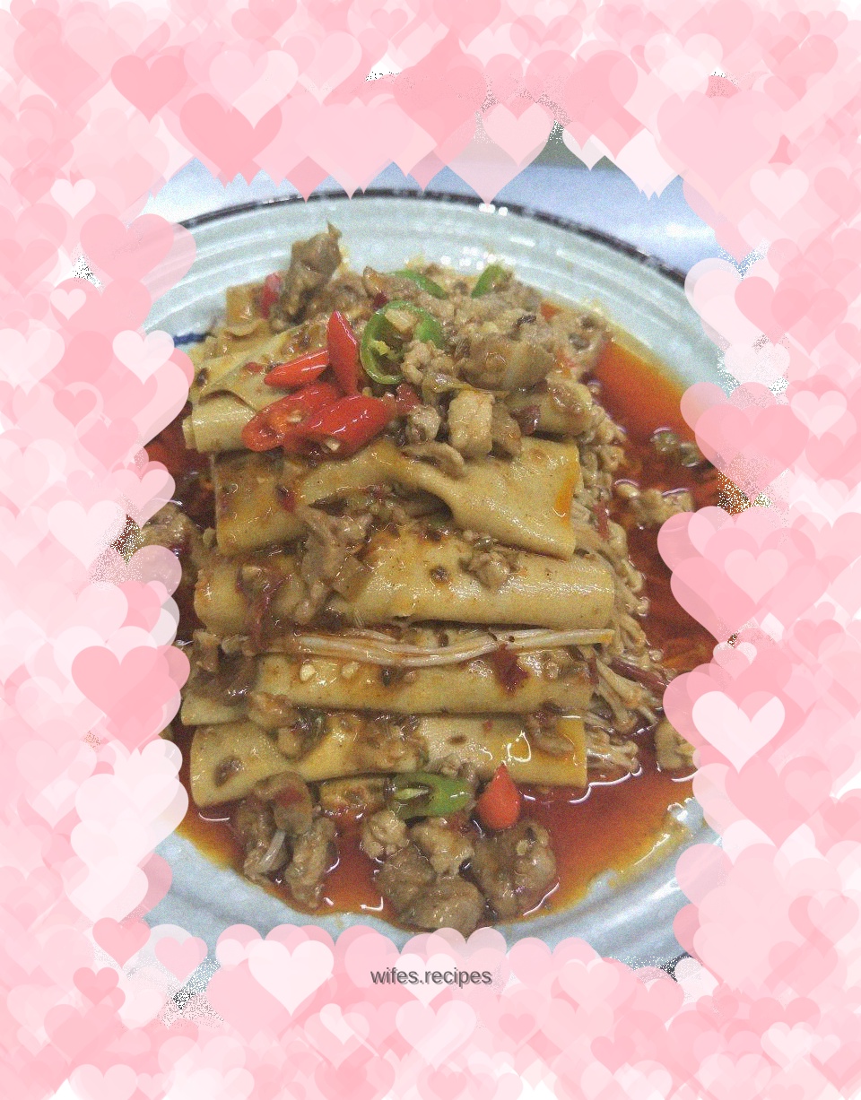 Cumin Spicy Braised Tofu and Golden Needle Roll