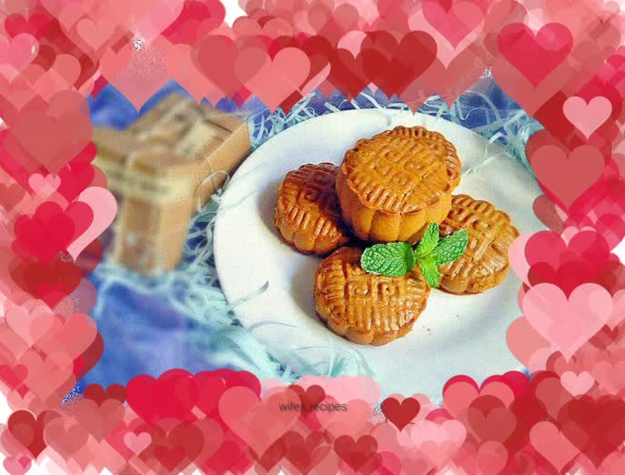 Bean Paste Mooncakes