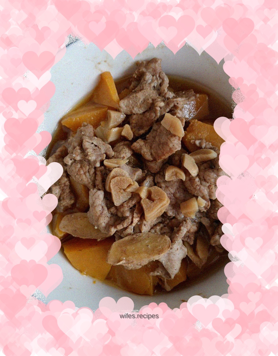 Pumpkin Steamed Pork Slices