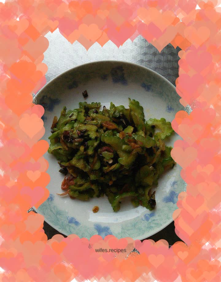 Stir-fried shrimp skin with bitter melon