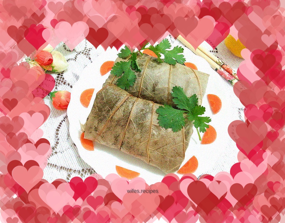 Lotus Leaf Pork Ribs Rice Bun