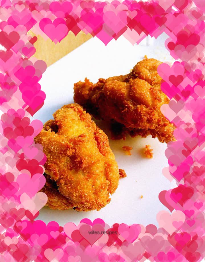 Finger sucking crispy chicken wings