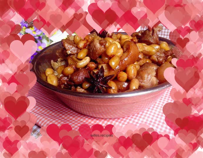 My favorite private dish—Pig’s trotters baked with peanuts