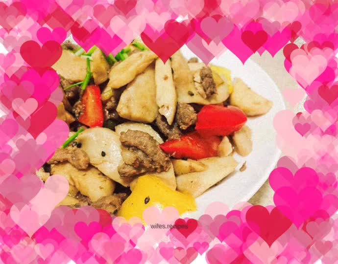 Stir-fried beef with king oyster mushroom