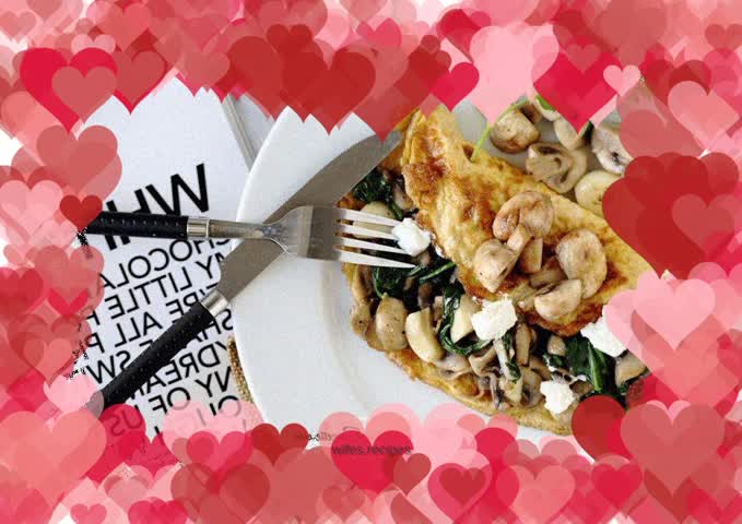 Creamed Spinach and Mushroom Omelette OMELETTE