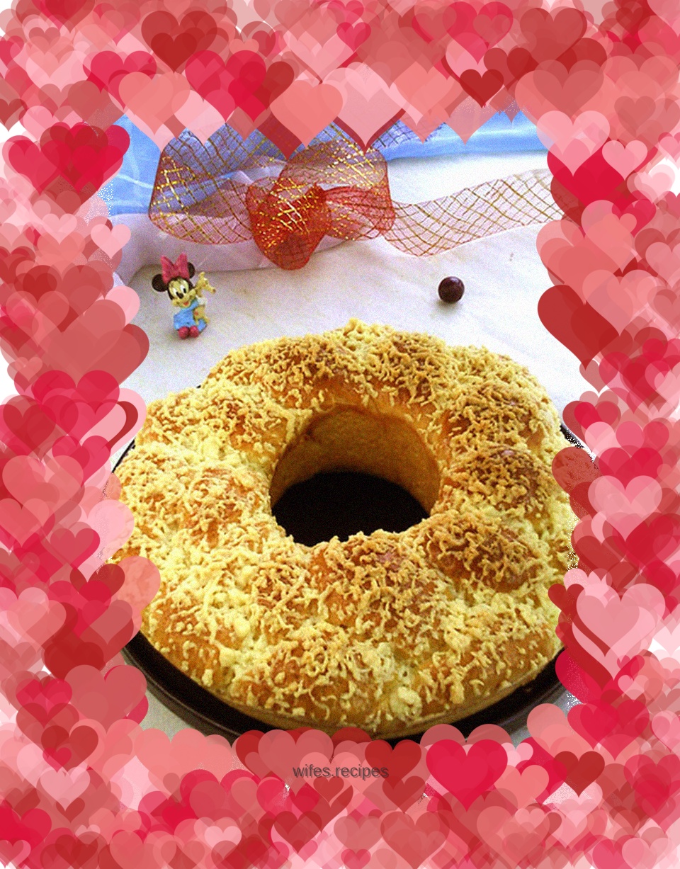 Fresh Cream Braided Wreath Bread