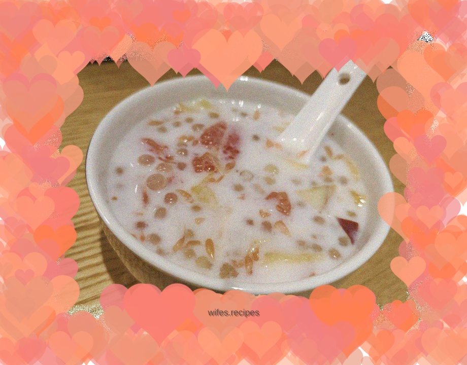 Homemade coconut milk sago