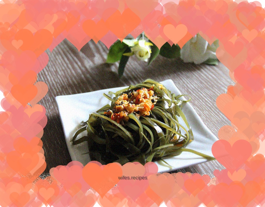 Fresh and refreshing side dish - red oil kelp shreds