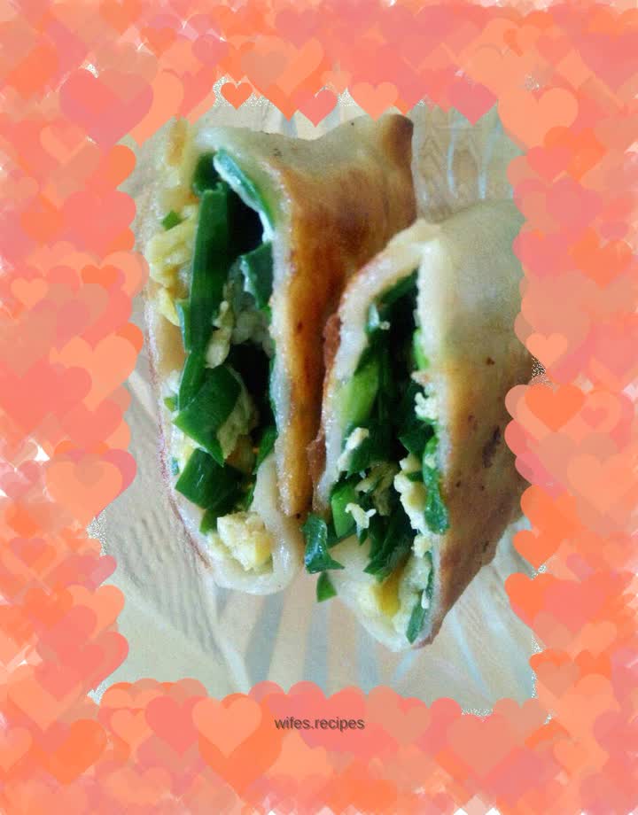 Homemade Hot Noodles and Chives Box