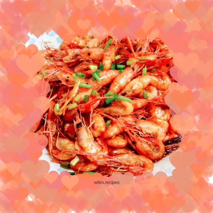 Fried shrimps in oil