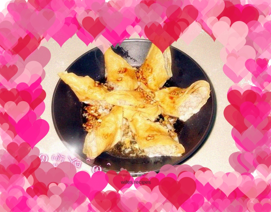 Fried bean skin and meat rolls