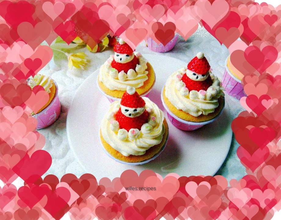 Christmas strawberry cake