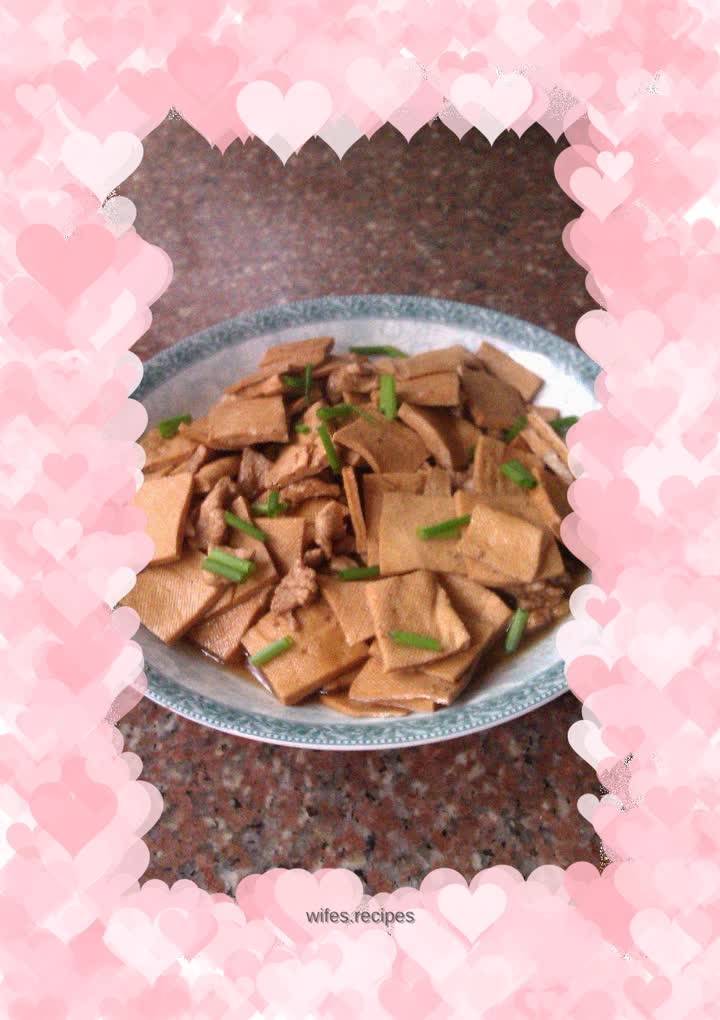 Small fragrant dried roasted pork