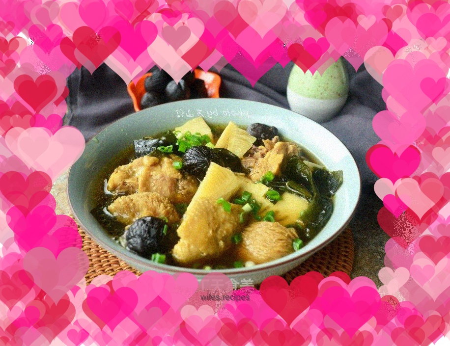 Black Garlic Hericium Chicken Soup