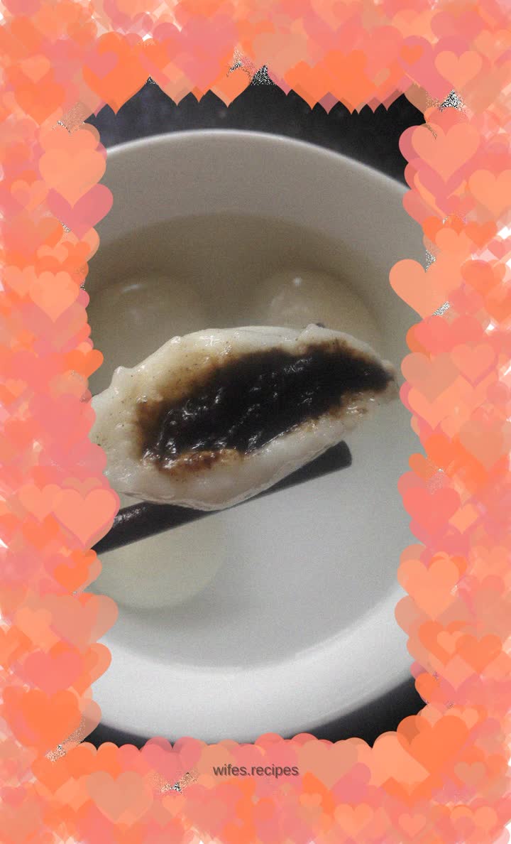 Brown sugar and grain flour filling