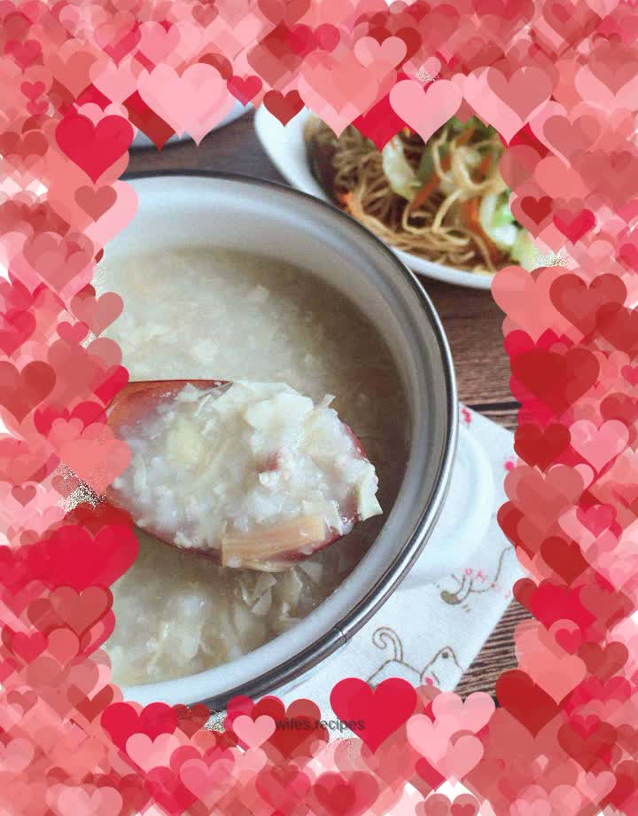 Scallops, bean curd and ginkgo lean meat porridge