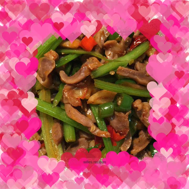 Spicy fried chicken gizzards