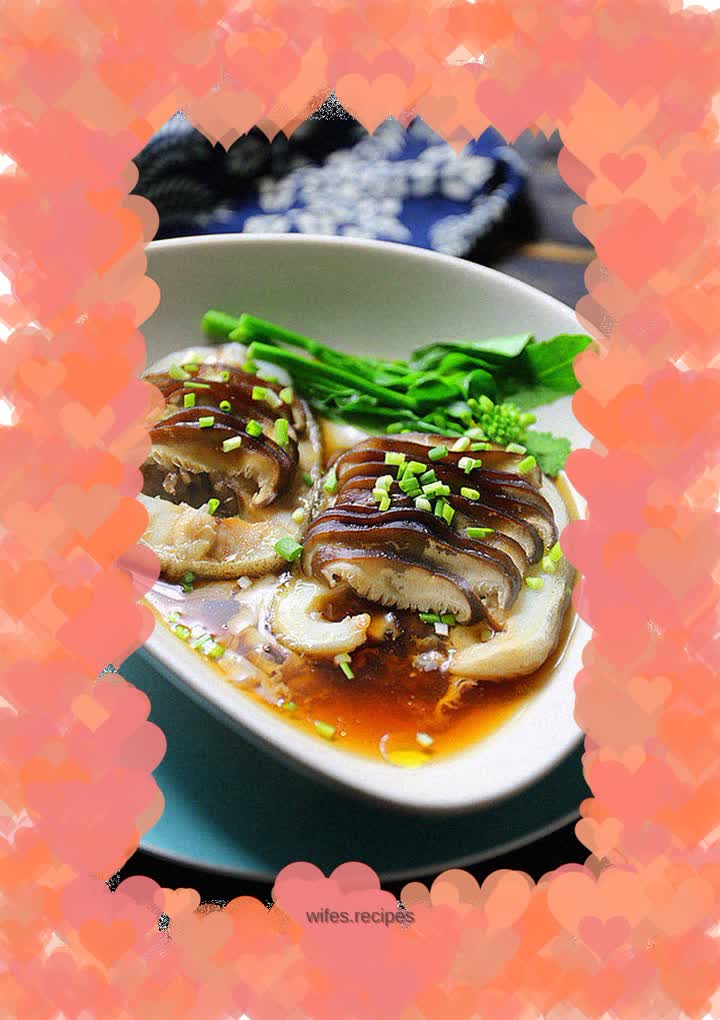 Baby’s favorite steamed cod with mushrooms