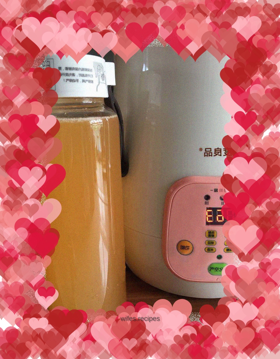 Peach Smilax Poria Fresh Brewed Enzyme