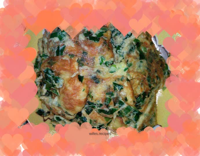 Fried eggs with chives