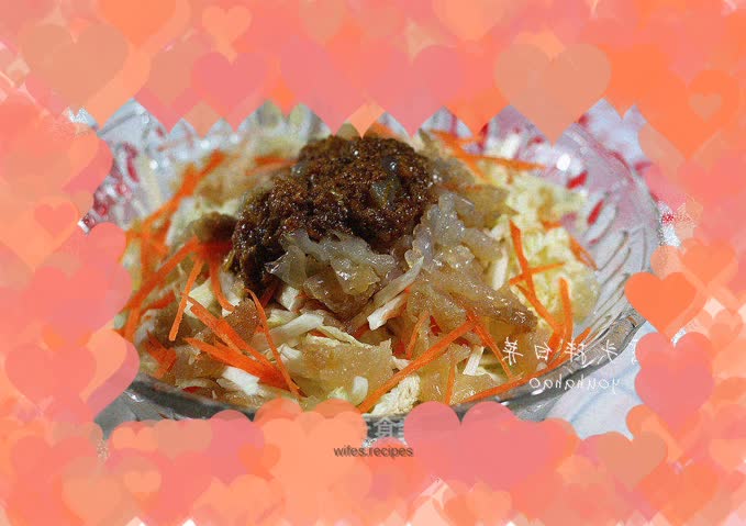 Jellyfish head mixed with cabbage