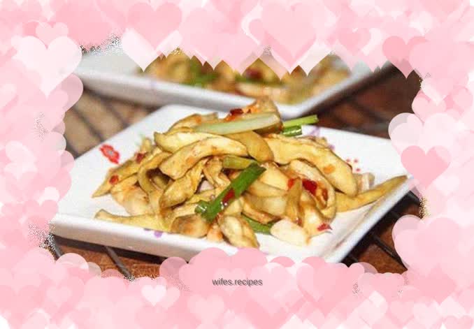 Spicy and sour eggplant strips