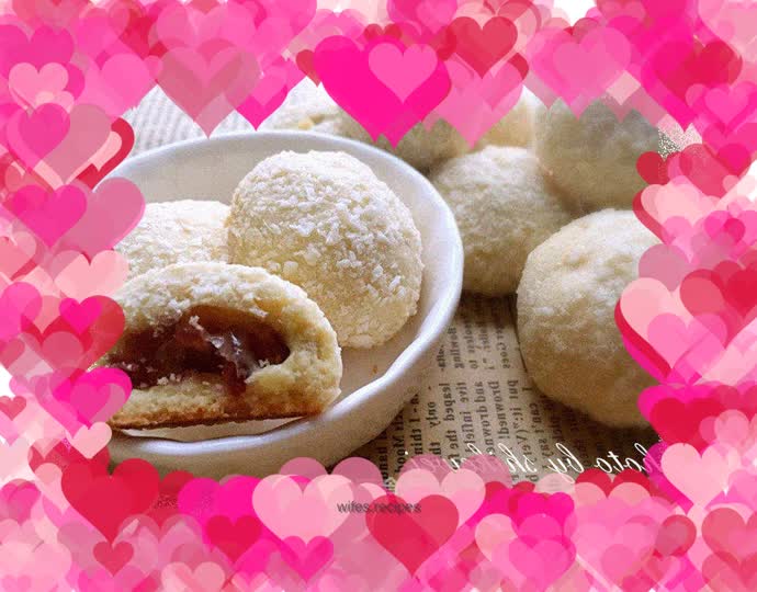 Cheese Cranberry Sandwich Coconut Balls