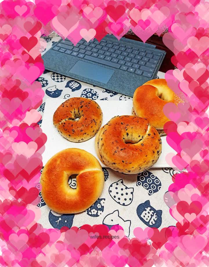 Original/Black Sesame Bagels