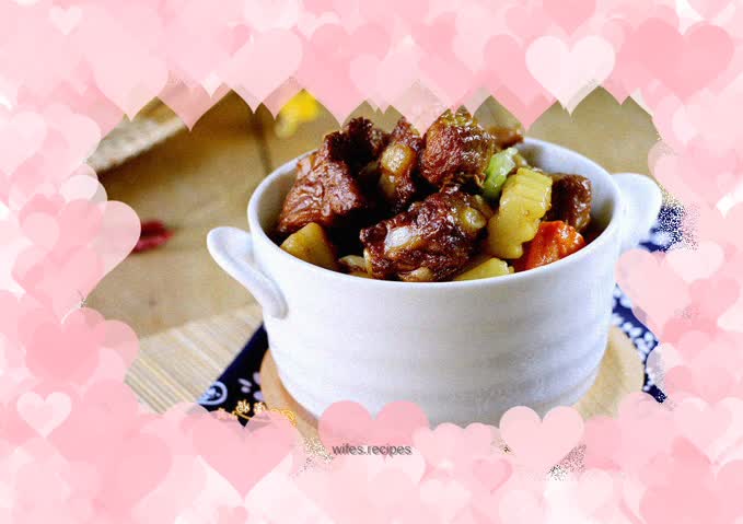 Pork ribs and roasted potatoes